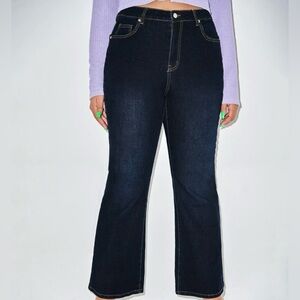 NEW 2 XL Plus High Waist Bleach Wash Flare Leg Jeans